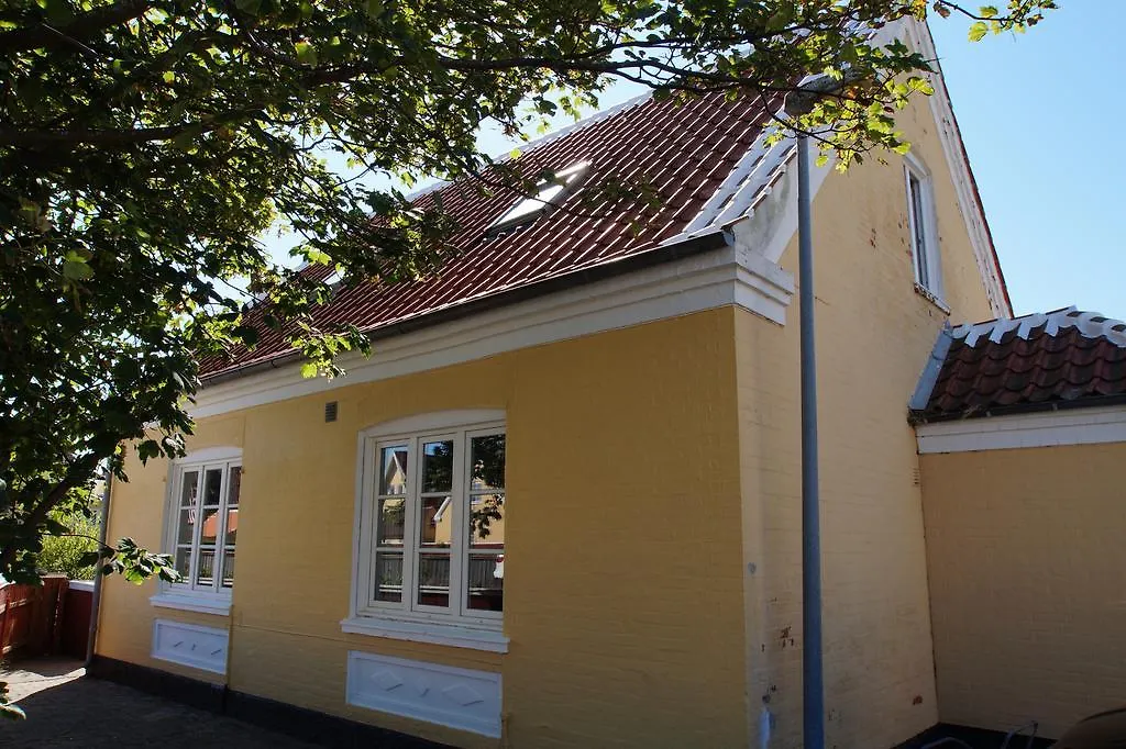 Foldens Hotel Annex Σκάγκεν Bed and Breakfast